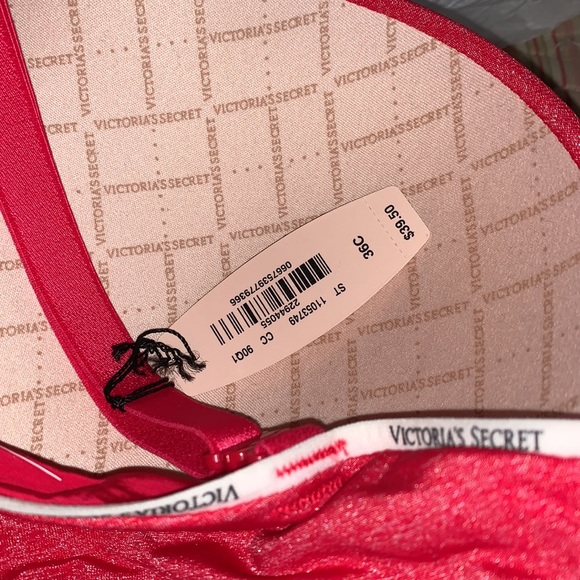 VS BRA - Picture 3 of 3